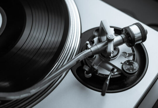 Aplicativos de reconhecimento de música